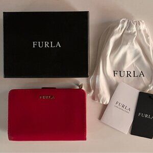 Furla Babylon M zip around leather wallet. Brand new with tags in box